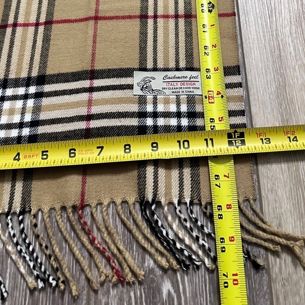 🧣 Unisex Cashmere feel Tan, white, red,black plaid scarf 68”long 13” wide